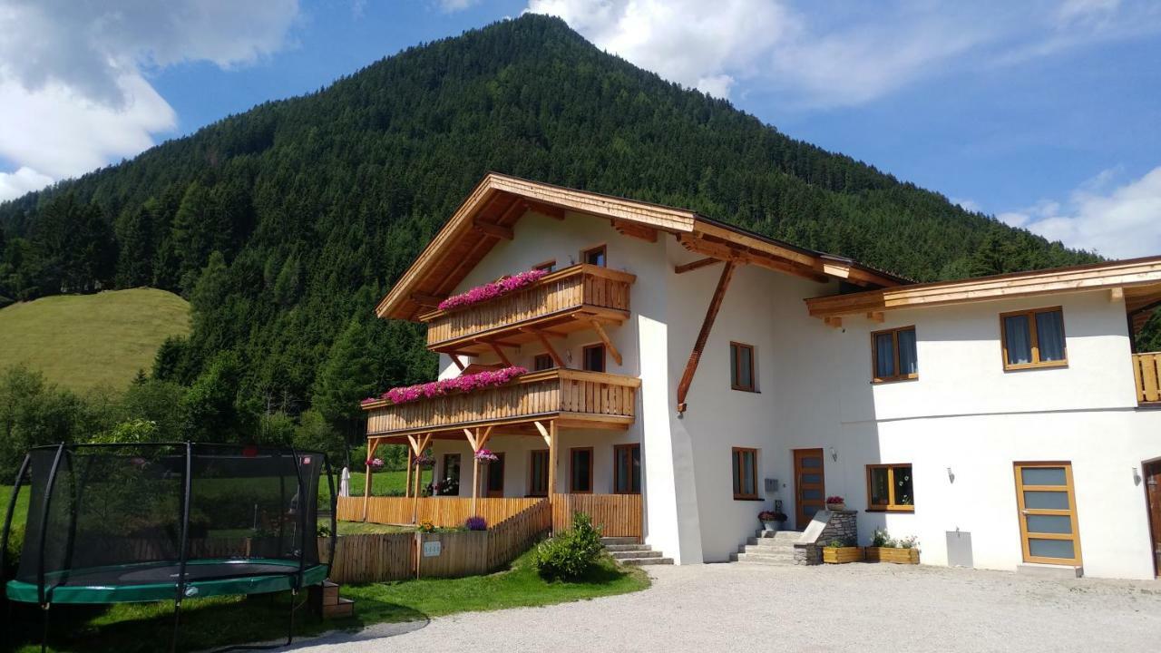 Hotel Gastehaus Landhaus Tyrol Gries im Sellrain Zewnętrze zdjęcie